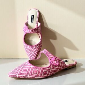 Nine West Pink Cream Geometric Flats Mules